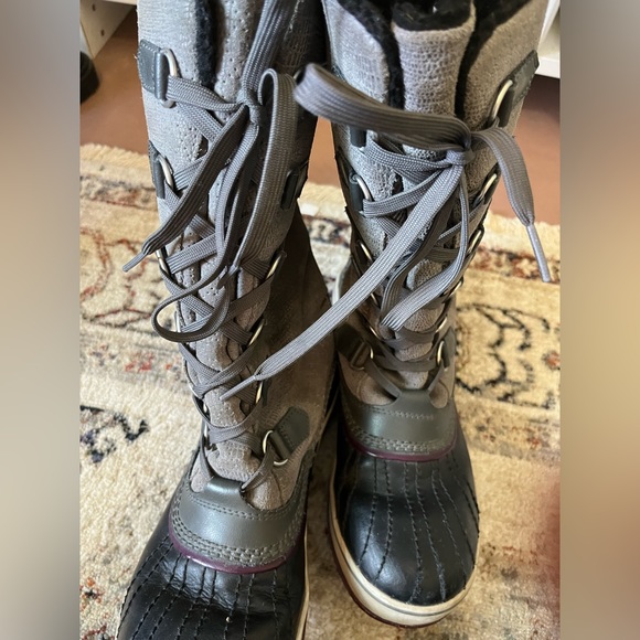 Sorel Boots - Picture 9 of 10